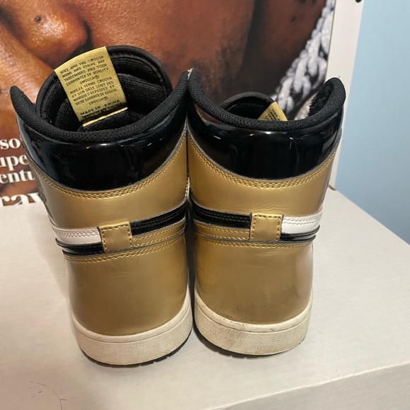 Air Jordan 1 OG NRG Gold Toe - Picture 4 of 9